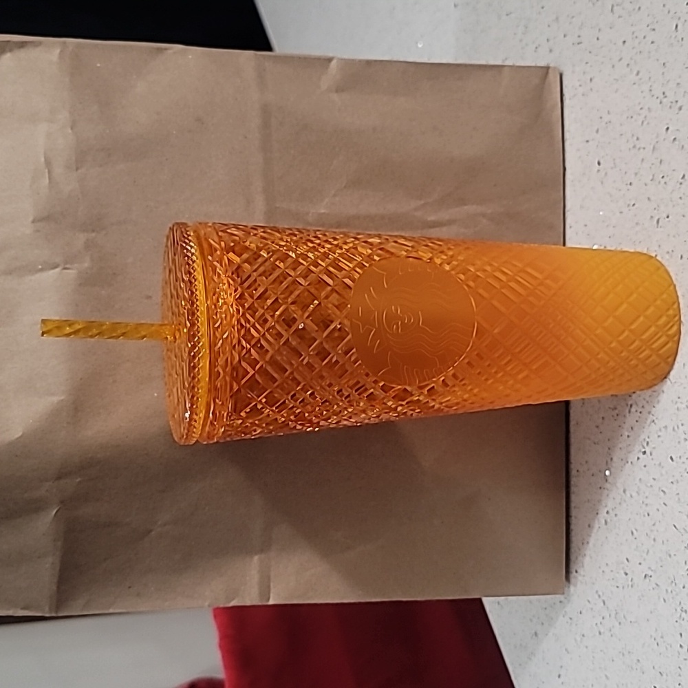 Starbucks 2022 Orange Mango Ombre Jeweled Cold Cup Straw Venti Tumbler 24 Oz